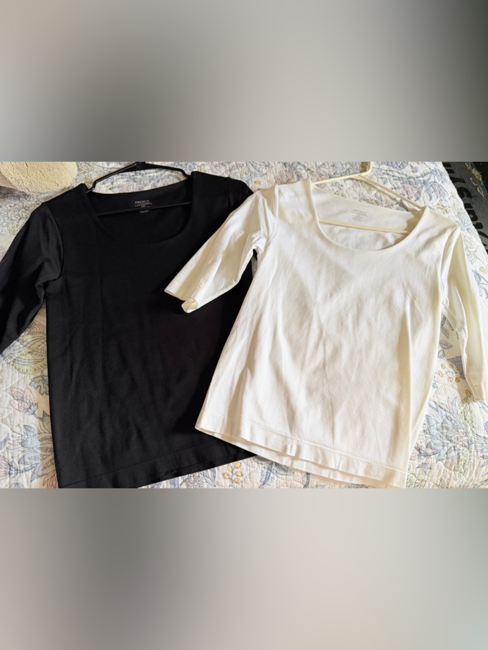 White and black women’s tops
